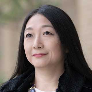 鴻巣 友季子